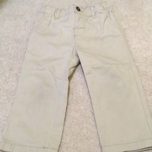 🐳5/$10 Carter’s little boy pants size 24m